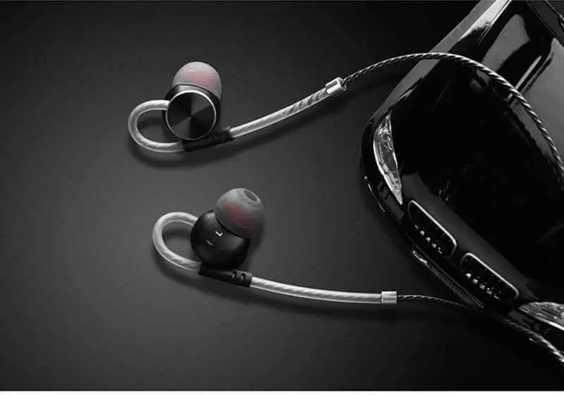 QKZ DM10 Stereo Earphone – Black Color 